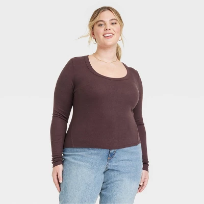 Women's Long Sleeve Ribbed Scoop Neck T-Shirt - Universal Thread™ 4 Women's Long Sleeve Ribbed Scoop Neck T-Shirt - Universal Thread™ - Image 4