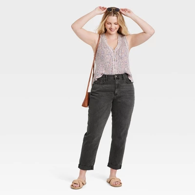 Women's High-Rise Boyfriend Jeans - Universal Thread™ 5 Women's High-Rise Boyfriend Jeans - Universal Thread™ - Image 5