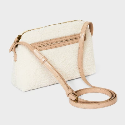 Addison Crossbody Bag - Universal Thread™ Beige 2 Addison Crossbody Bag - Universal Thread™ Beige - Image 2