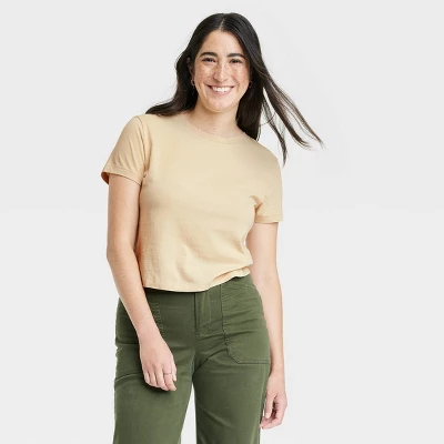 Women's 3pk Shrunken Short Sleeve T-Shirt - Universal Thread™ 1 Women's 3pk Shrunken Short Sleeve T-Shirt - Universal Thread™