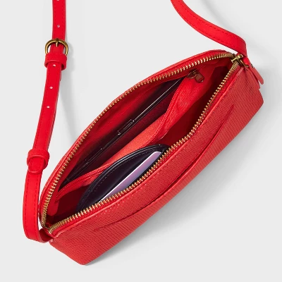 Addison Crossbody Bag - Universal Thread™ Tomato Red 3 Addison Crossbody Bag - Universal Thread™ Tomato Red - Image 3