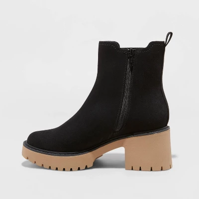 Women's Crispin Chelsea Boots - Universal Thread™ 1 Women's Crispin Chelsea Boots - Universal Thread™