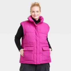 Women's Puffer Vest - Universal Thread™ -Best Women Clothing GUEST c8bf1fa5 0eb3 4a3d 8a25 5b2d015e6f06