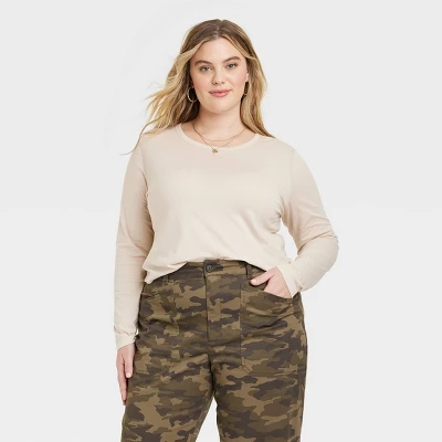 Women's Long Sleeve Sensory Friendly T-Shirt - Universal Thread™ 4 Women's Long Sleeve Sensory Friendly T-Shirt - Universal Thread™ - Image 4